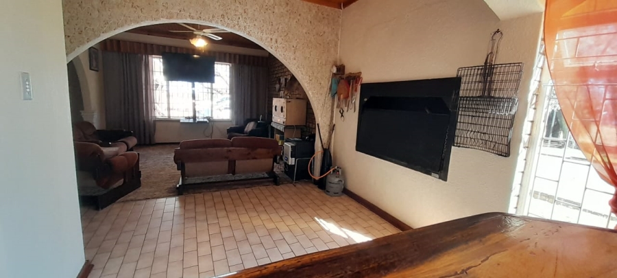 10 Bedroom Property for Sale in Klerksdorp Rural North West